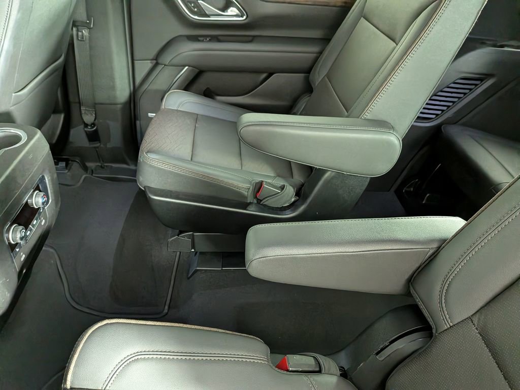 Certified 2024 Chevrolet Tahoe High Country w/ Premium Package image 35