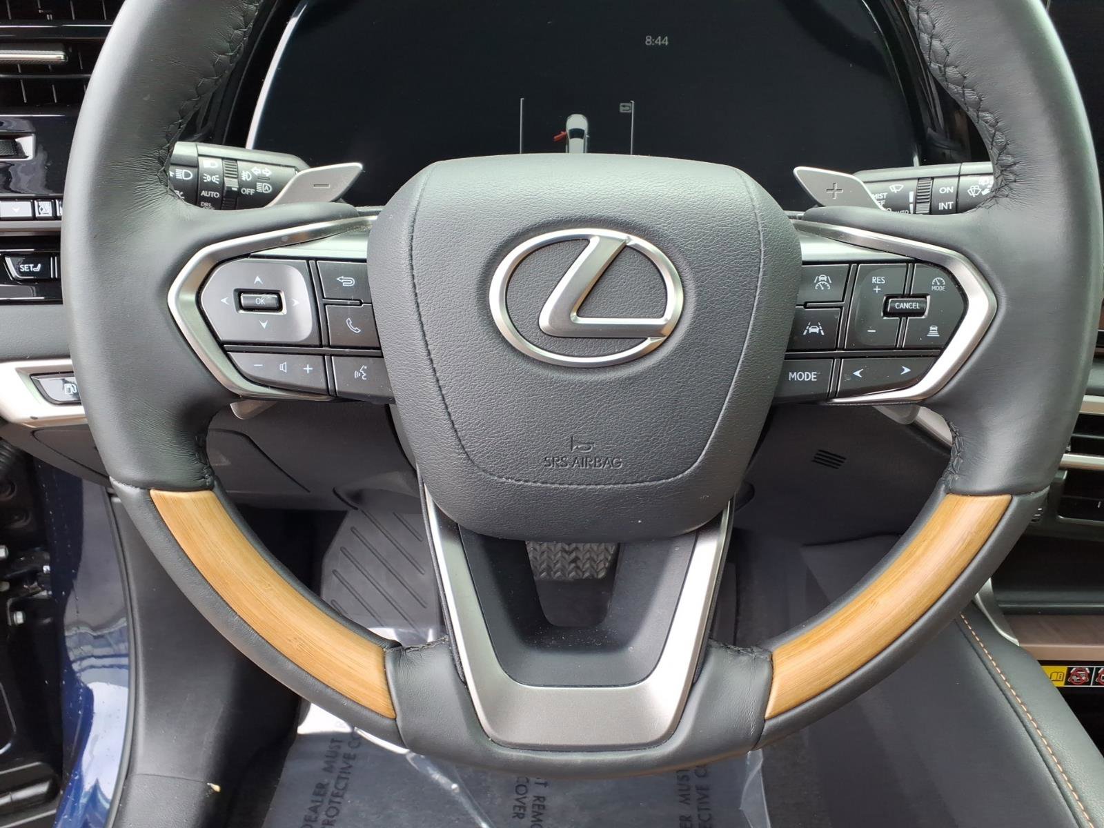Certified 2025 Lexus RX 350 Premium w/ Accessory Package (Z1) AWD/4WD image 10