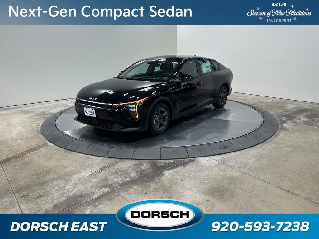 New 2025 Kia K4 LXS