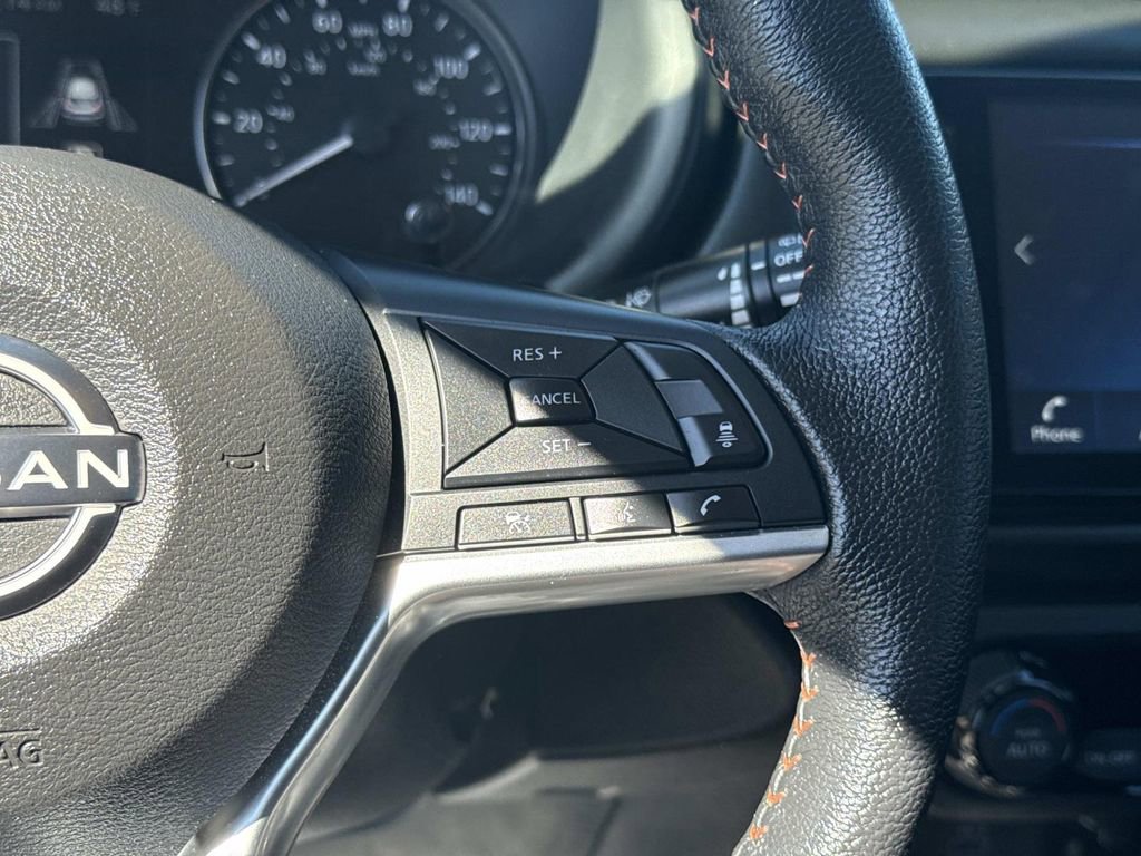 Certified 2023 Nissan Kicks SR w/ Exterior Package image 25