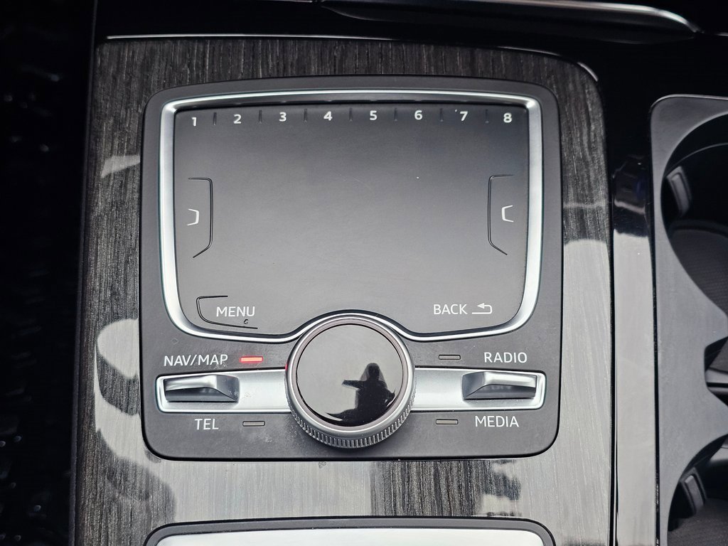 Used 2018 Audi Q7 3.0T Prestige image 19