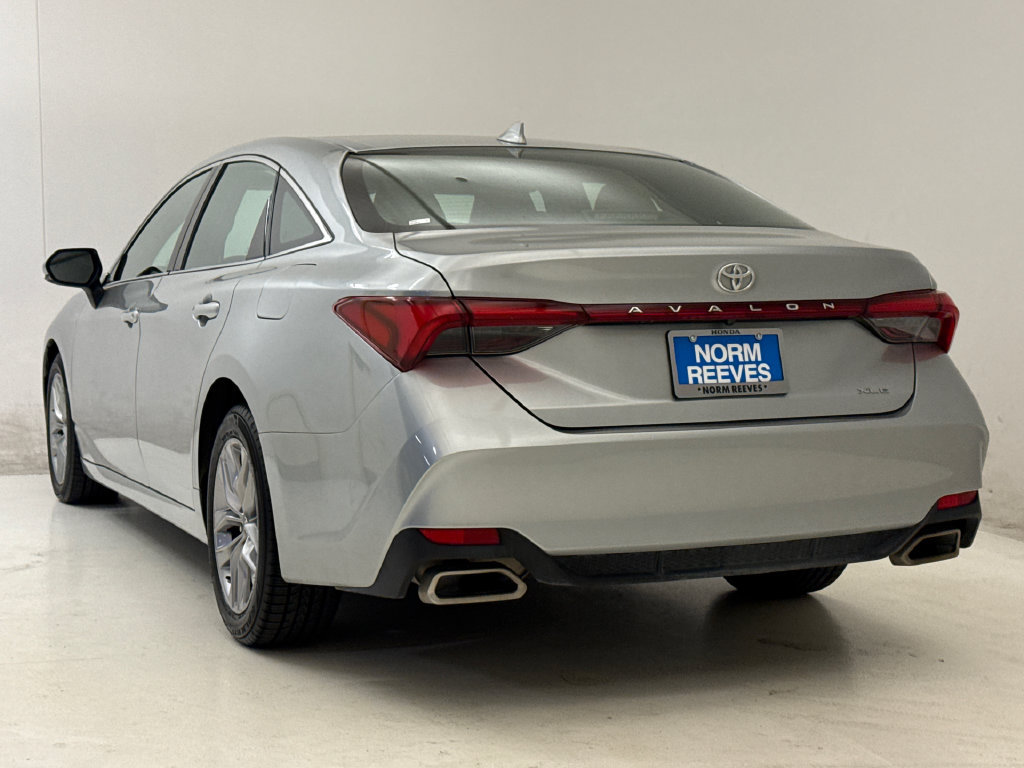 Used 2020 Toyota Avalon XLE FWD image 7