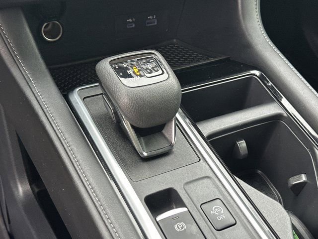 Used 2022 Nissan Pathfinder SL w/ SL Black Package image 31