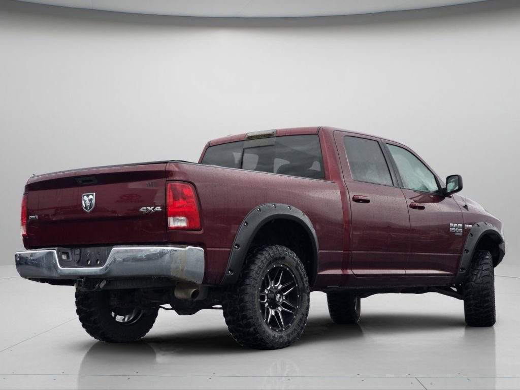 Used 2020 RAM 1500 Classic SLT AWD/4WD image 24