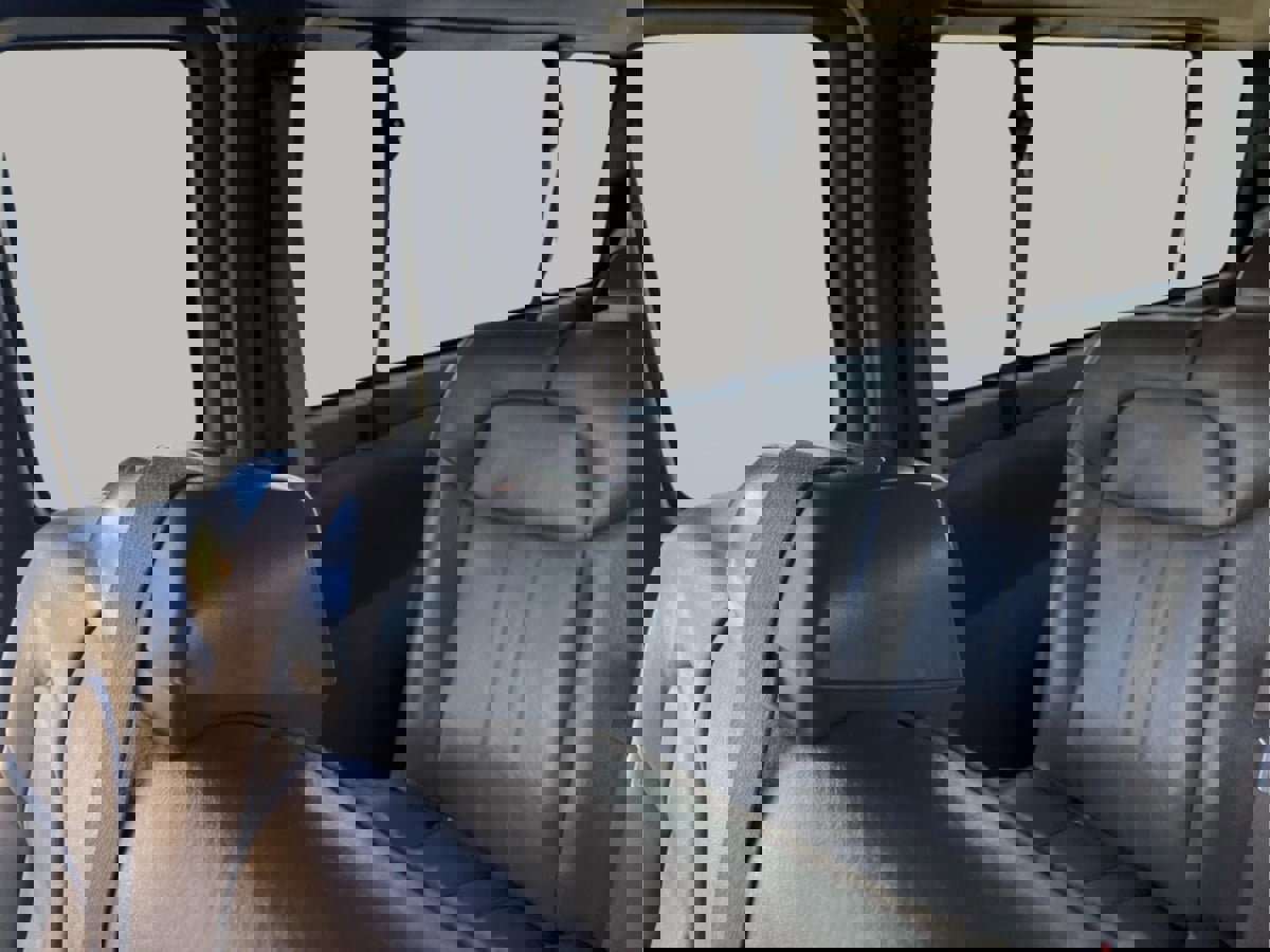 Used 2020 Chevrolet Express 3500 LS image 28