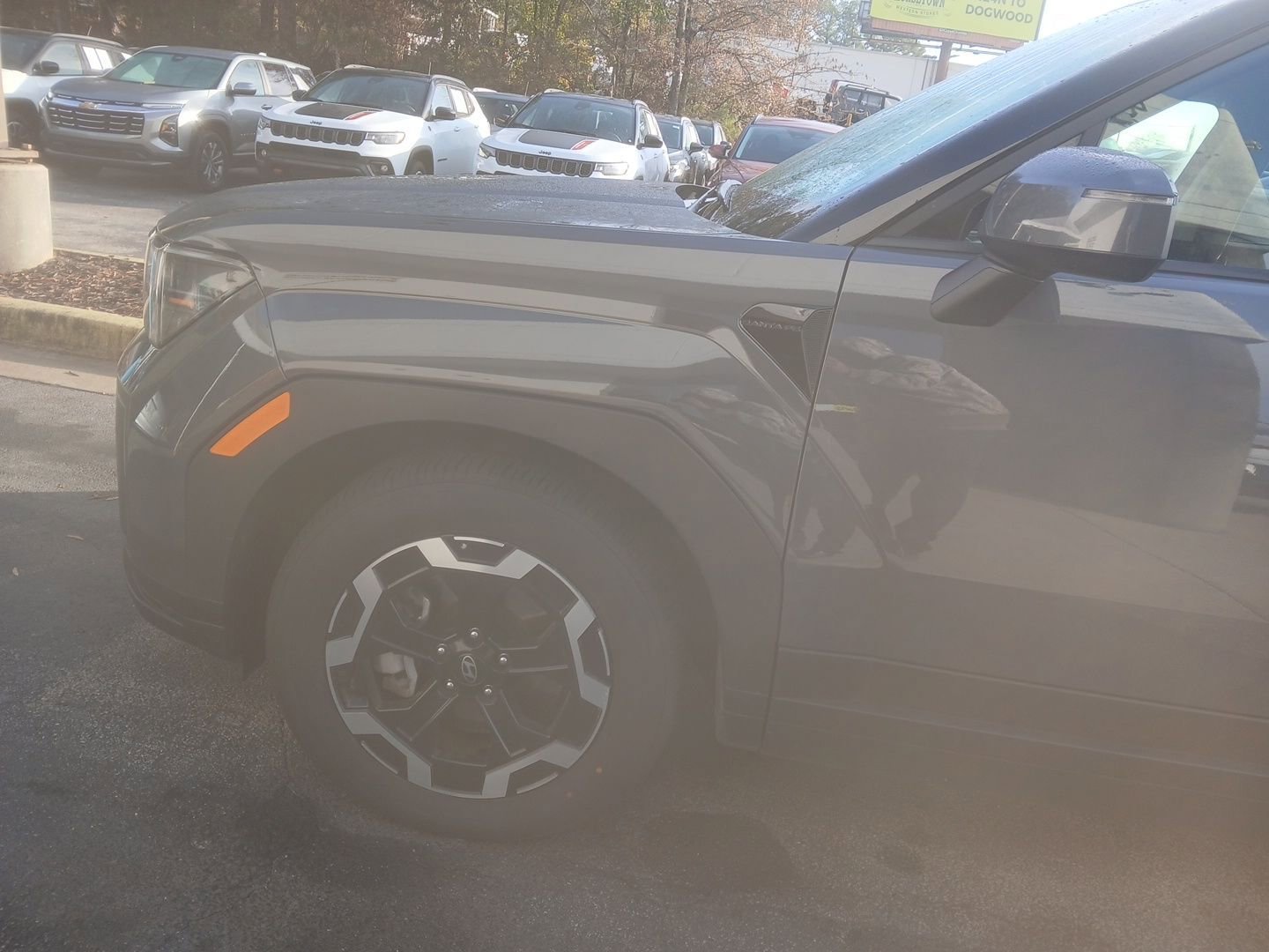 Used 2025 Hyundai Santa Fe SEL image 3