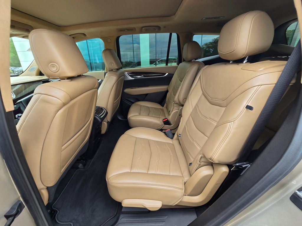 Used 2023 Cadillac XT6 Sport w/ Platinum Package AWD/4WD image 15