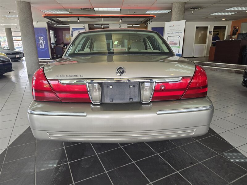 Used 2004 Mercury Grand Marquis LS RWD image 5