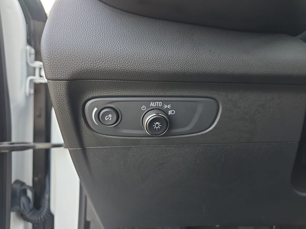 Used 2023 Buick Envision Preferred w/ Sport Touring Package image 26