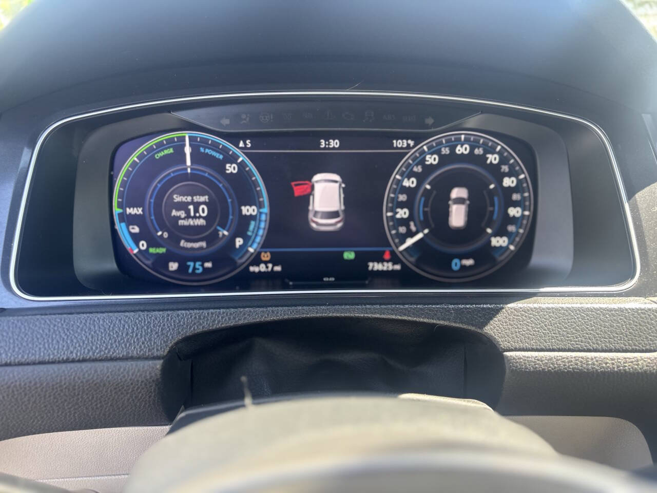 Used 2019 Volkswagen e-Golf SEL Premium FWD image 12