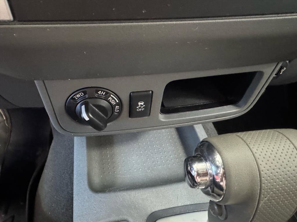 Used 2019 Nissan Frontier SV image 23