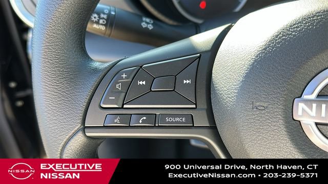 Used 2025 Nissan Versa S w/ Trunk Package image 11