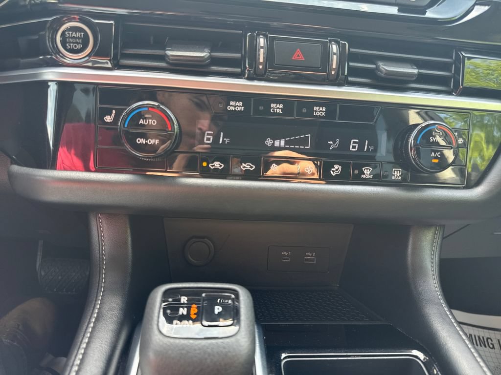Used 2023 Nissan Pathfinder SV AWD/4WD image 70