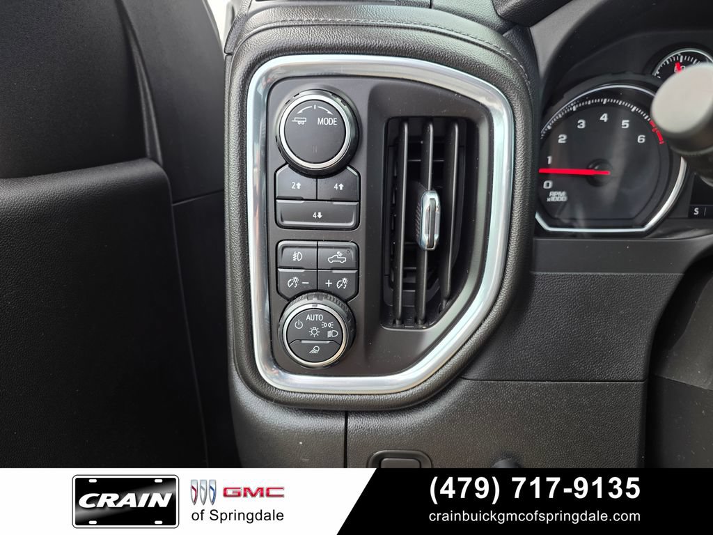 Used 2022 Chevrolet Silverado 2500 LT w/ Convenience Package AWD/4WD image 12