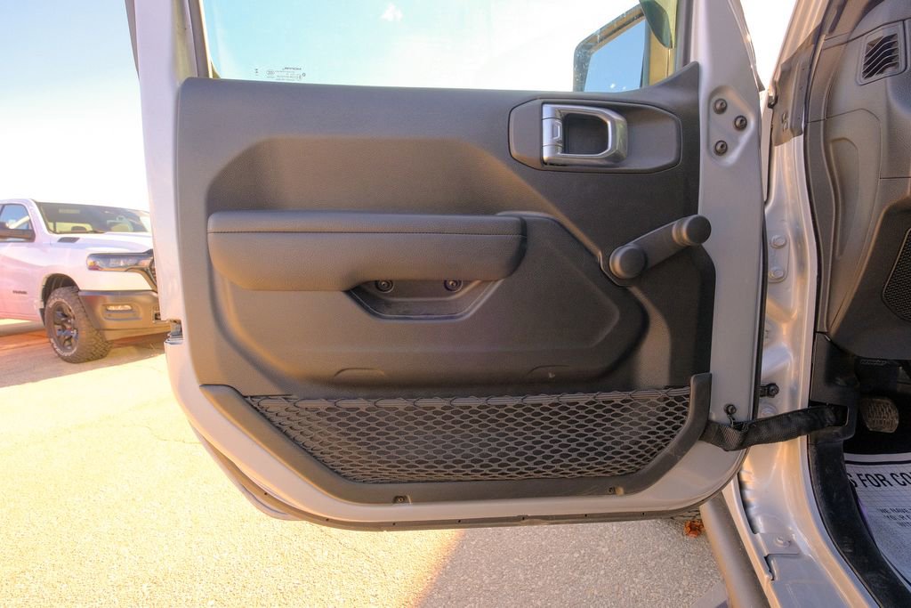 Used 2024 Jeep Wrangler Sport image 20