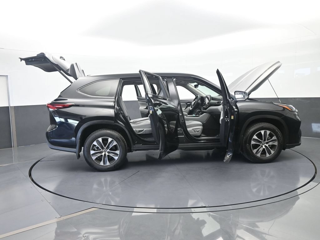 Used 2026 Toyota Highlander XLE AWD/4WD image 74