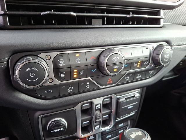 New 2026 Jeep Wrangler Unlimited Rubicon w/ Safety Group image 17