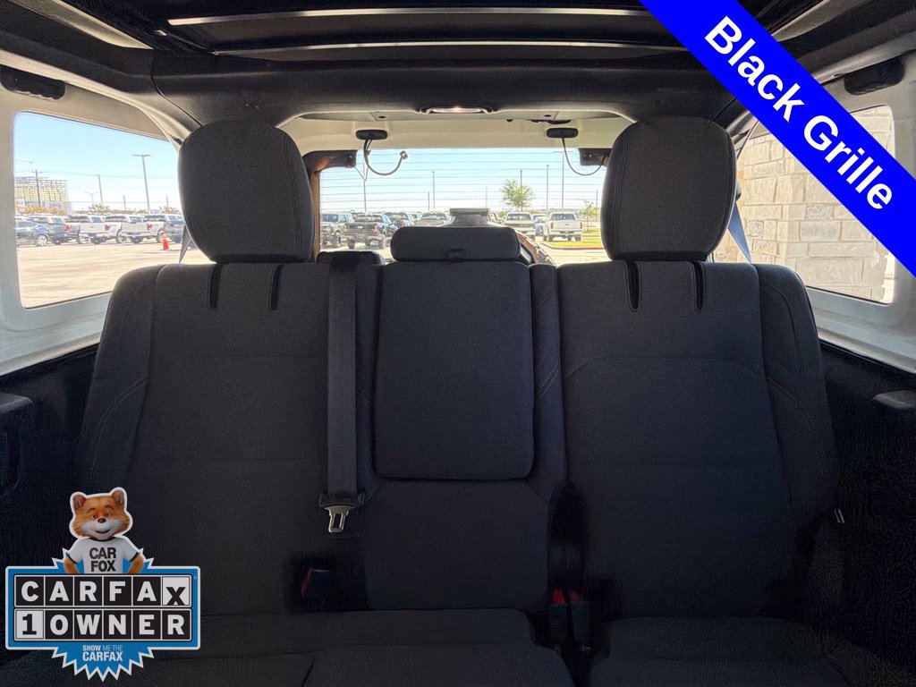 Used 2024 Jeep Wrangler Unlimited AWD/4WD image 25