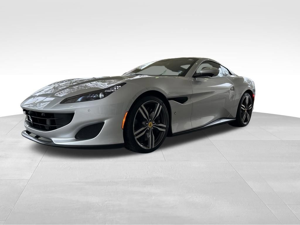 Used 2019 Ferrari Portofino RWD image 2