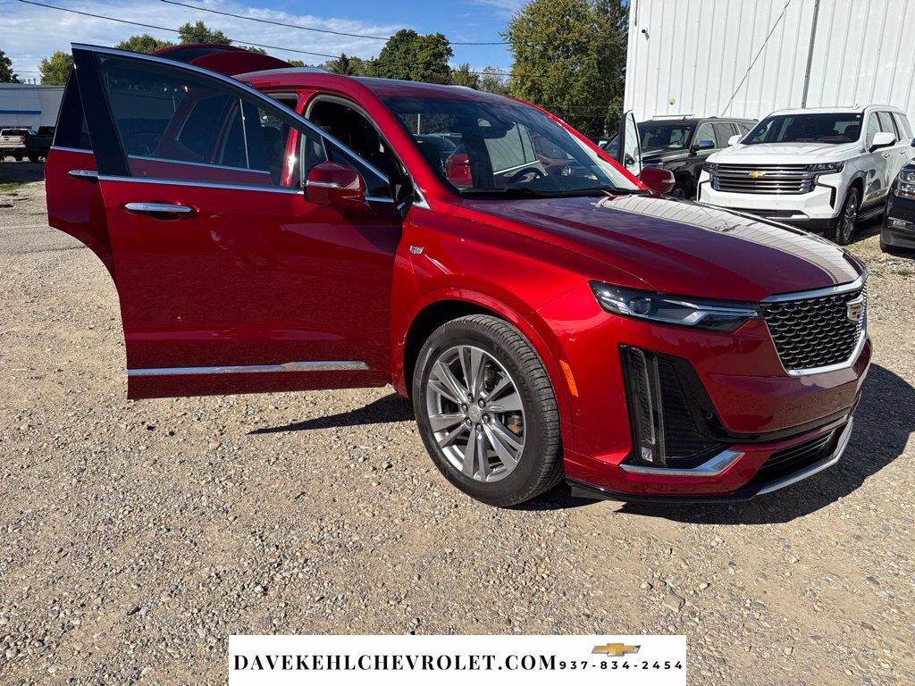 Used 2024 Cadillac XT6 Premium Luxury w/ Technology Package AWD/4WD image 38