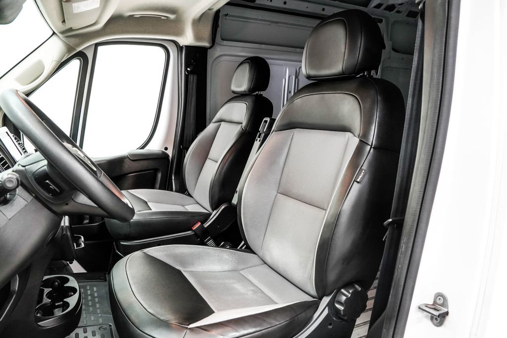 Used 2024 RAM ProMaster 2500 w/ Convenience Group FWD image 15