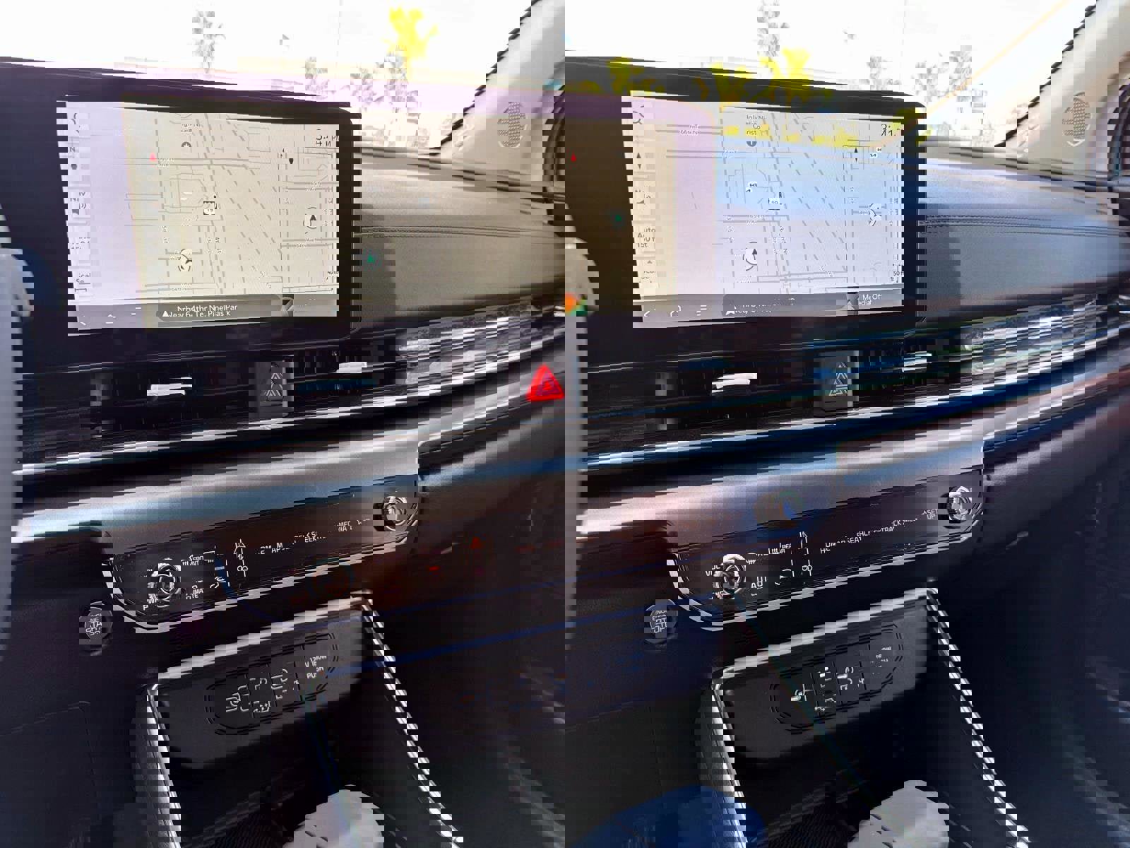 New 2026 Kia Carnival SX w/ SX Dark Edition Package image 22