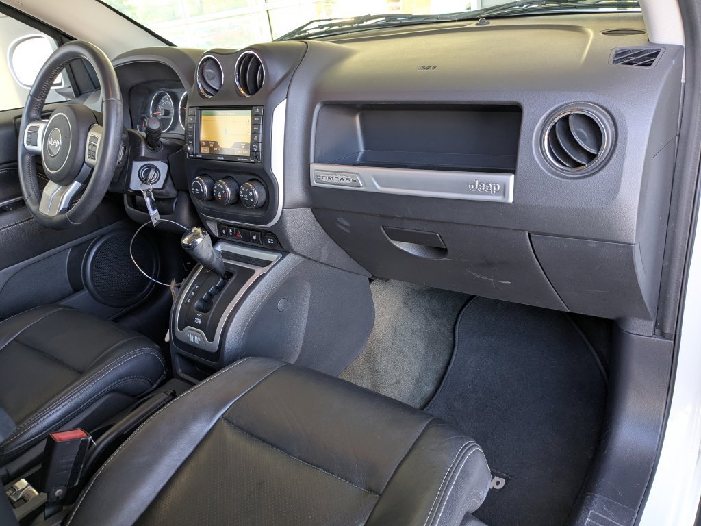 Used 2016 Jeep Compass High Altitude AWD/4WD image 28