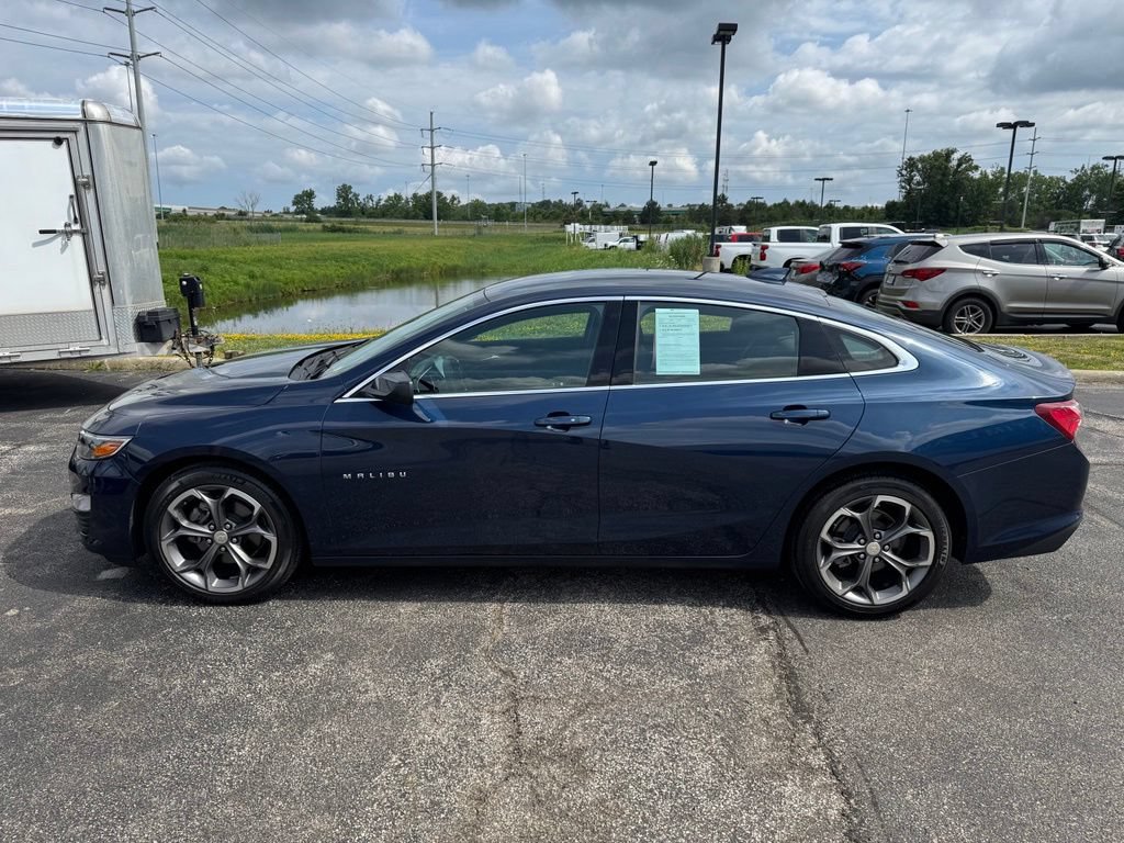 Used 2020 Chevrolet Malibu LT FWD image 4