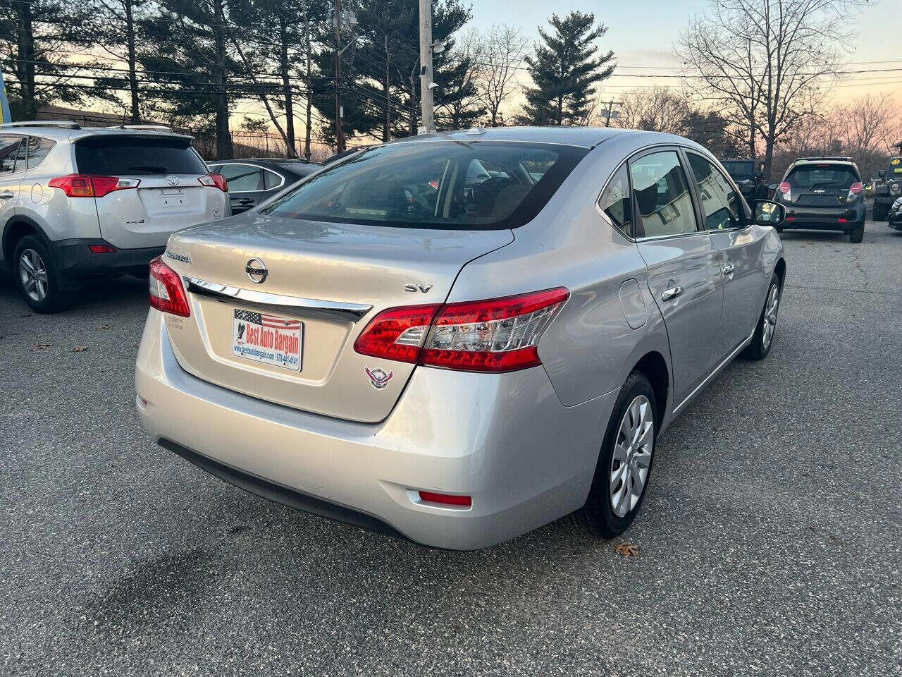 Used 2015 Nissan Sentra SV w/ Navigation Package FWD image 6