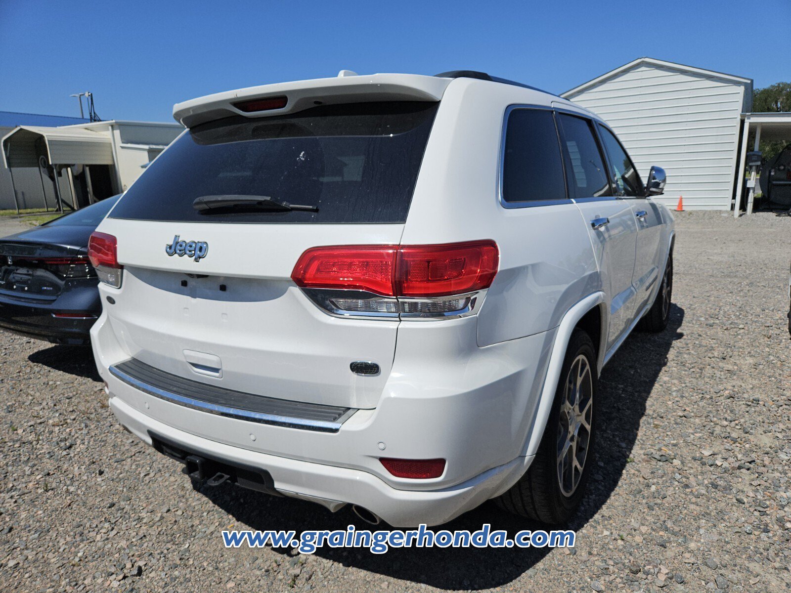 Used 2020 Jeep Grand Cherokee Overland AWD/4WD image 7
