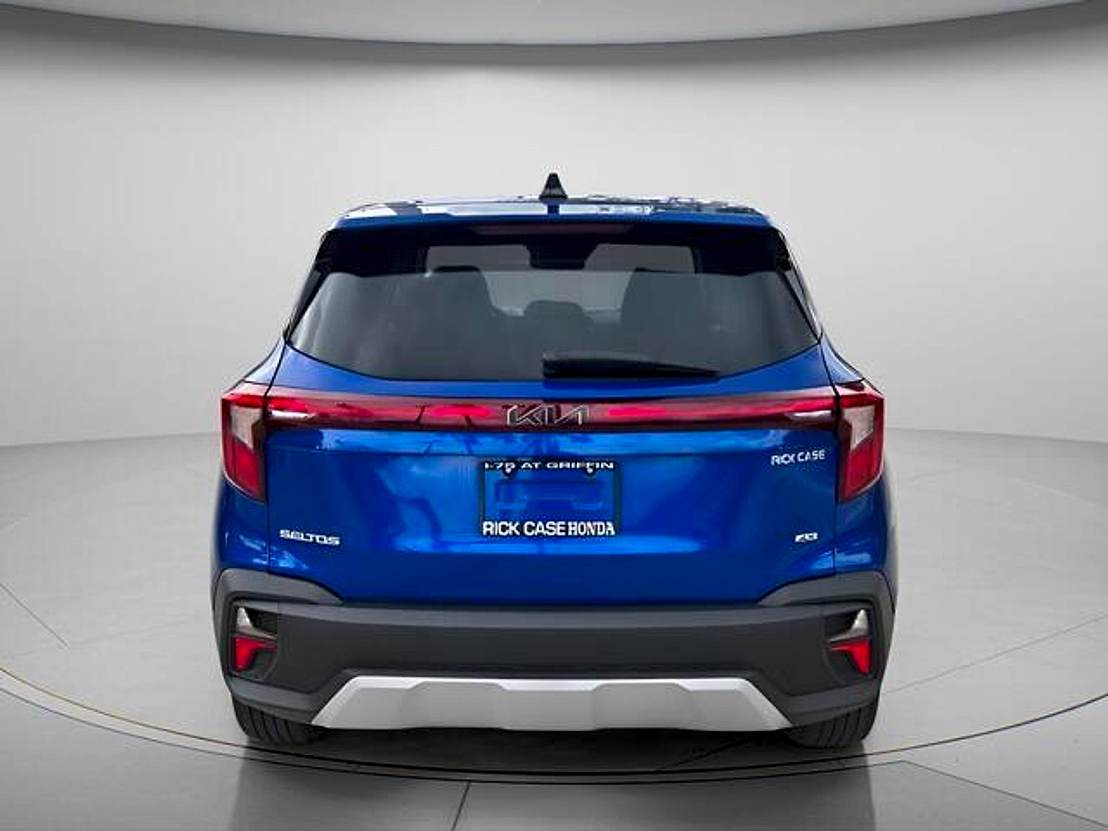 Used 2024 Kia Seltos LX AWD/4WD image 8