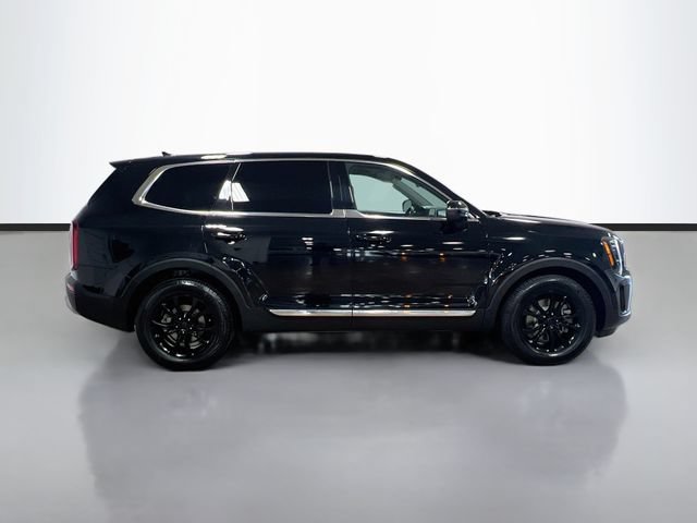 Used 2022 Kia Telluride LX AWD/4WD image 8