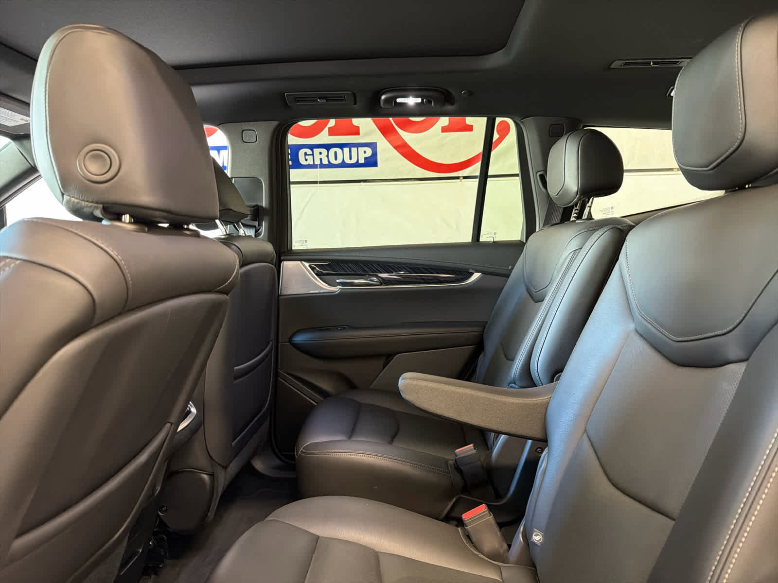 Used 2025 Cadillac XT6 Premium Luxury FWD image 22