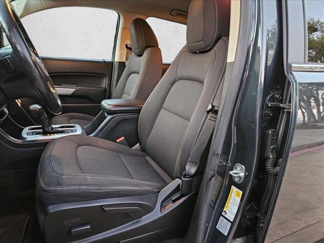 Used 2017 Chevrolet Colorado LT w/ LT Convenience Package image 20