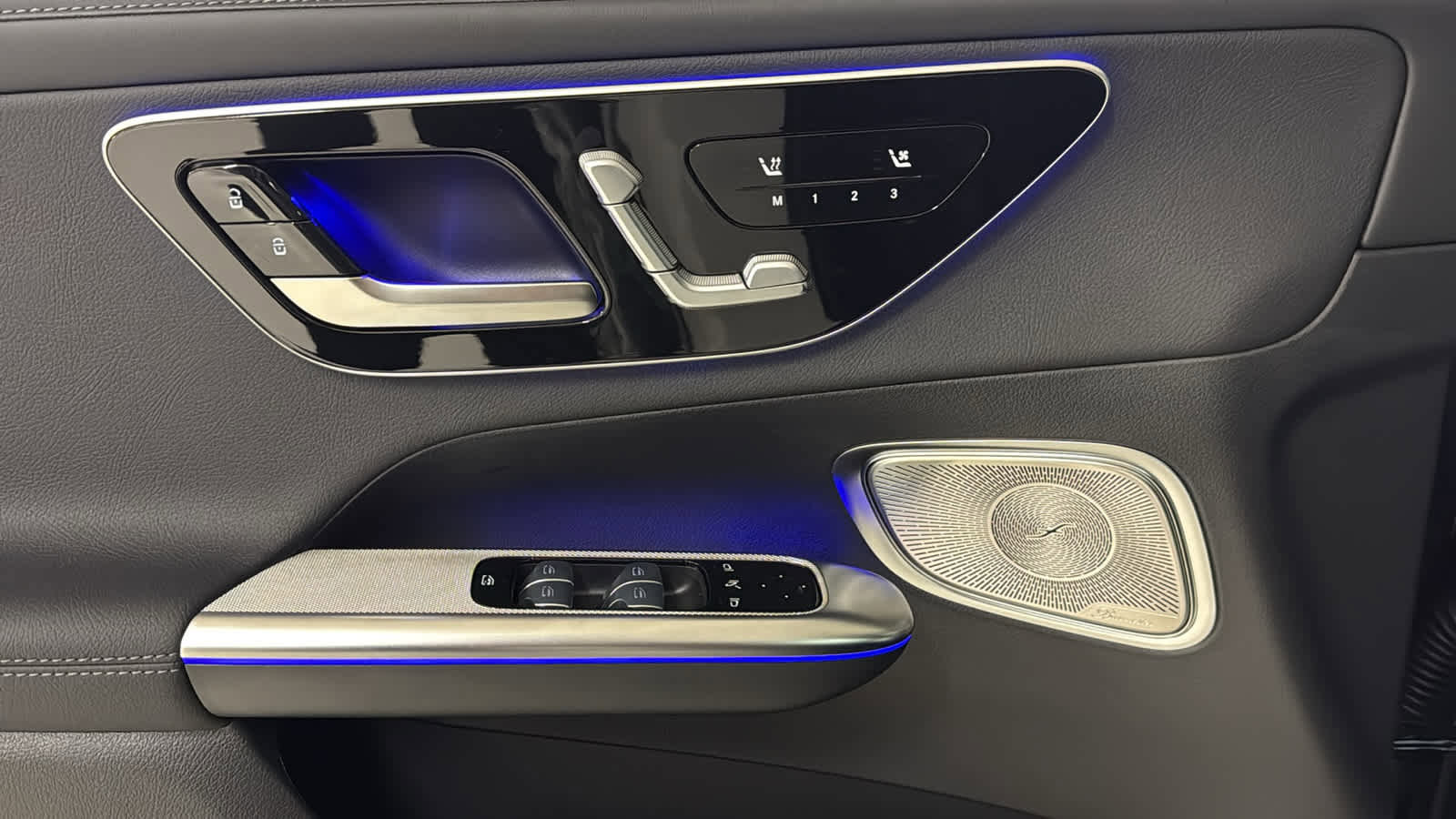 New 2026 Mercedes-Benz GLC 350e 4MATIC image 18