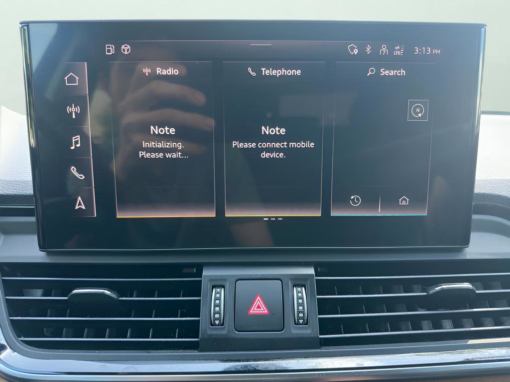 Used 2023 Audi Q5 Premium w/ Premium Plus Package AWD/4WD image 23