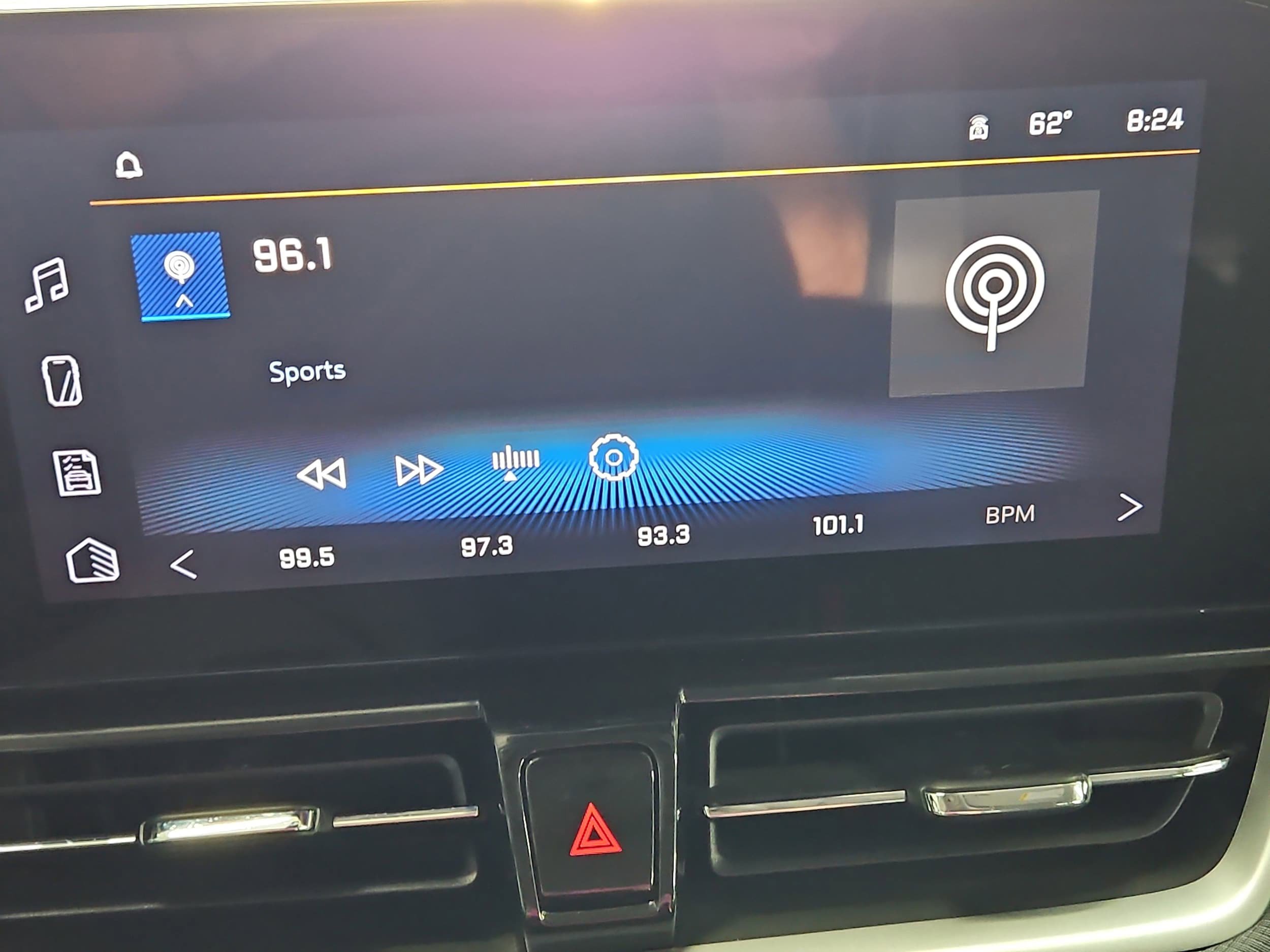 Used 2025 Chevrolet TrailBlazer LT AWD/4WD image 18