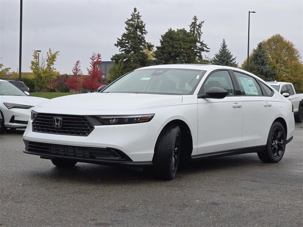 New 2025 Honda Accord SE image 13