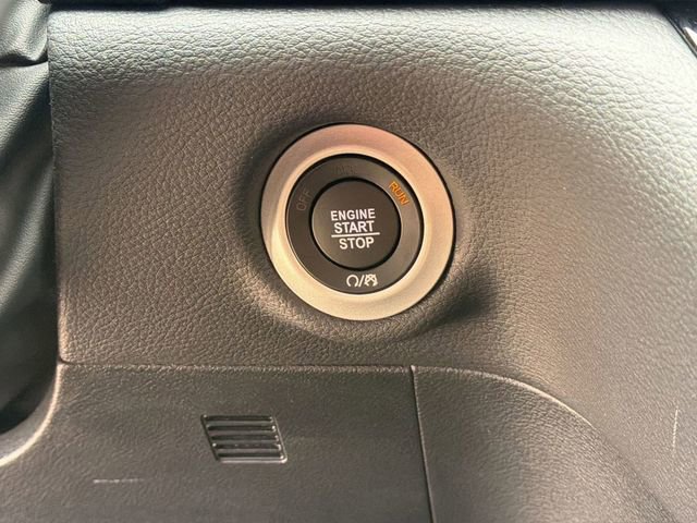 New 2026 Chrysler Pacifica Select w/ S Appearance Package FWD image 25