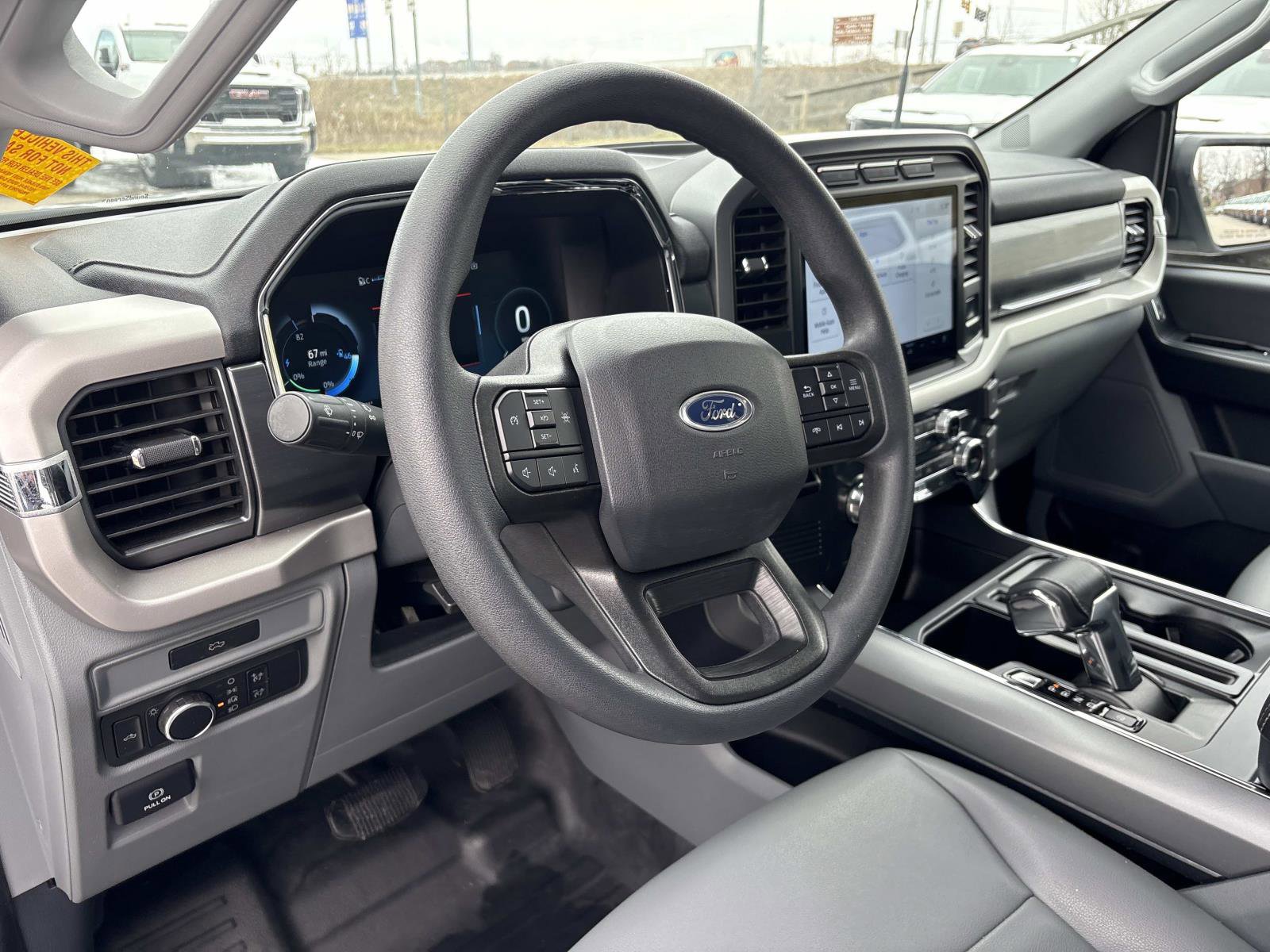 Used 2022 Ford F150 Lightning Pro image 16