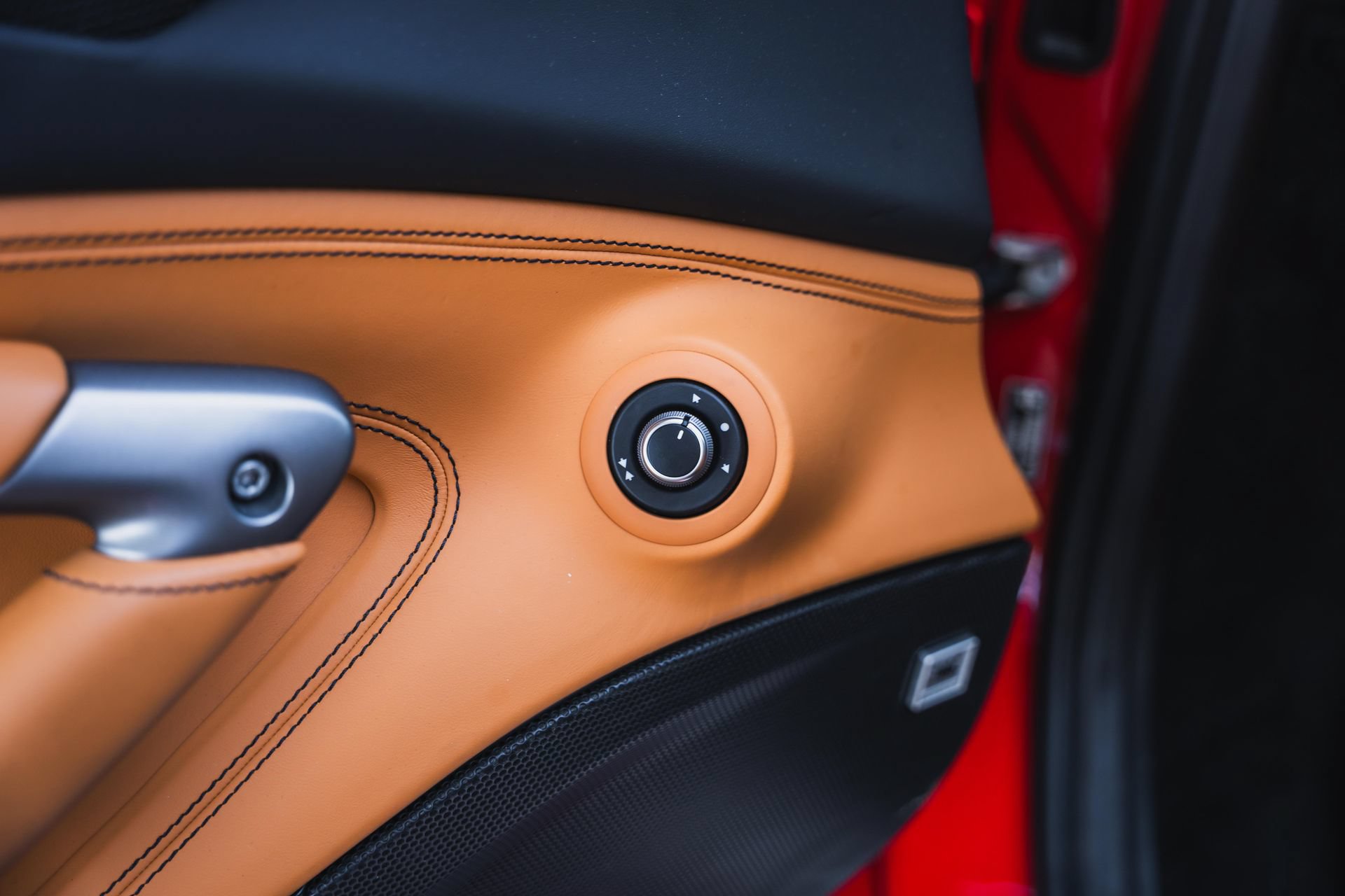 Used 2021 Ferrari F8 Tributo RWD image 86