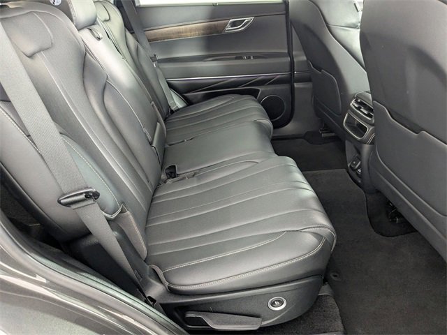 Used 2024 Genesis GV80 2.5T image 31