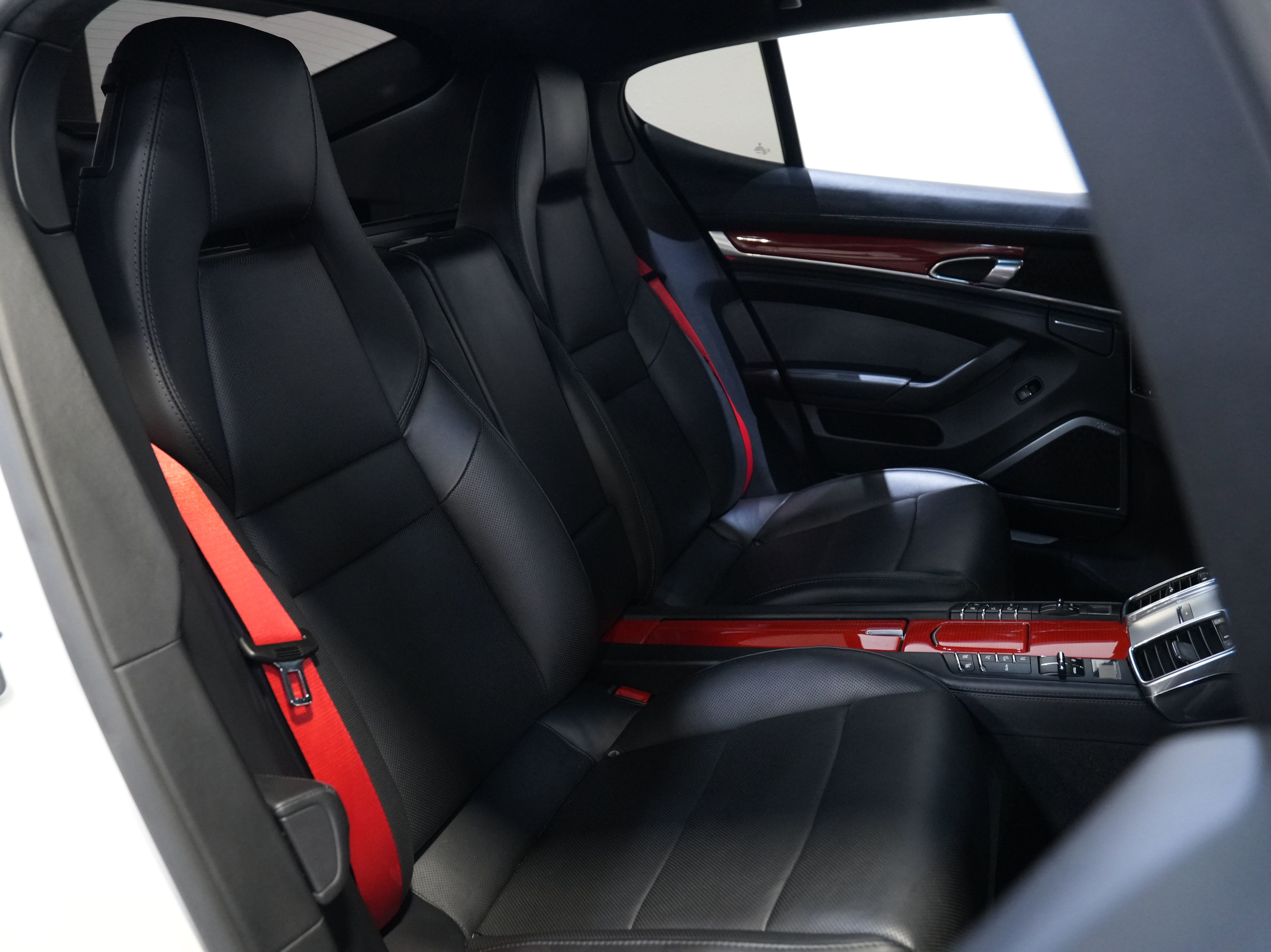 Used 2012 Porsche Panamera AWD/4WD image 40