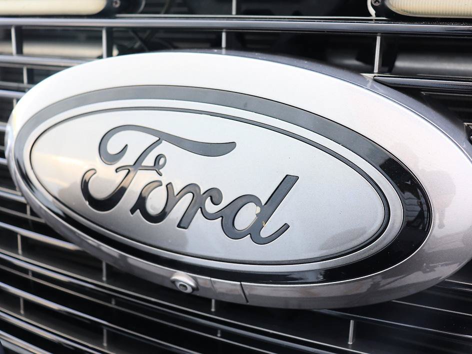 Used 2021 Ford F350 Platinum AWD/4WD image 60