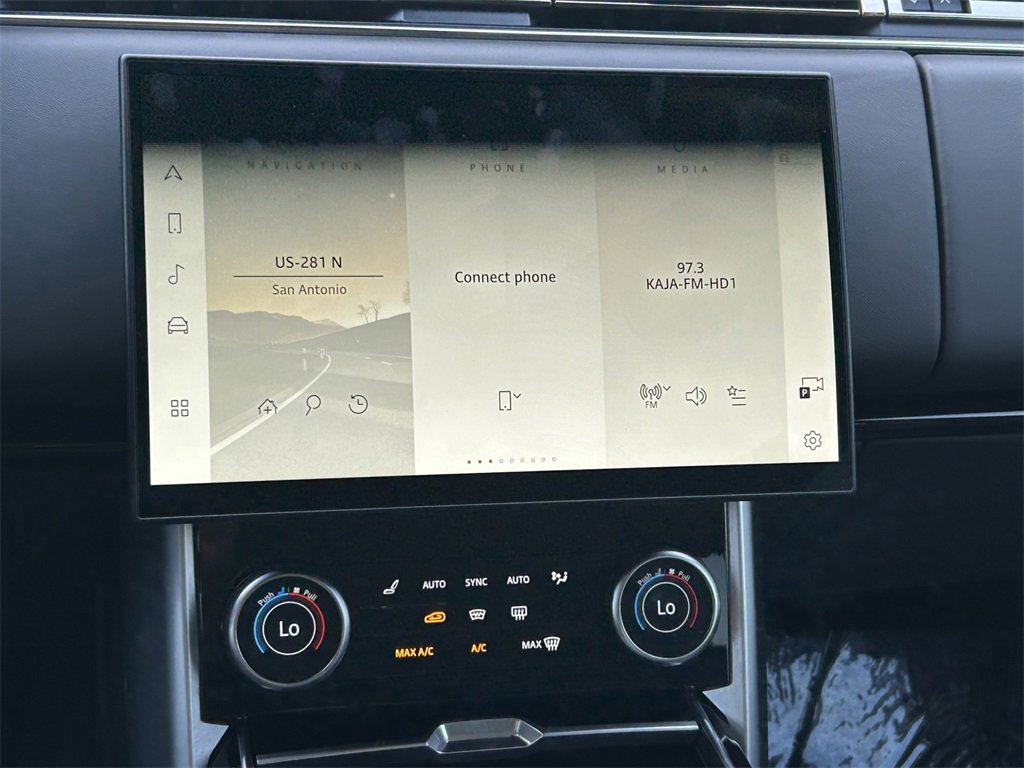 Used 2023 Land Rover Range Rover SE image 20