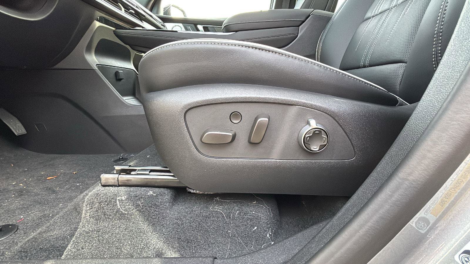 New 2026 Buick Enclave Avenir w/ Super Cruise Package image 23