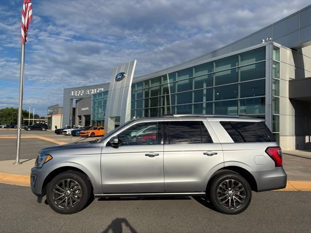Used 2020 Ford Expedition Limited RWD image 2