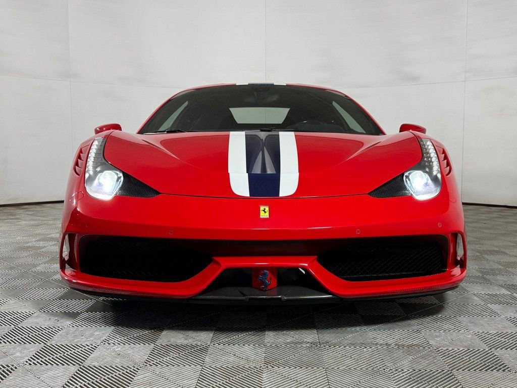 Used 2015 Ferrari 458 Speciale Coupe image 5
