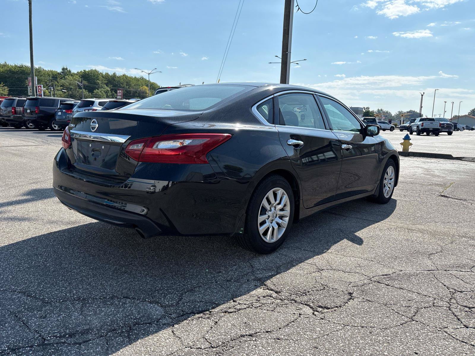 Used 2018 Nissan Altima 2.5 S w/ S Convenience Package FWD image 5