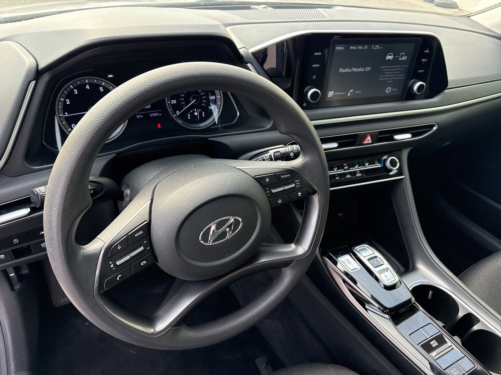 Used 2021 Hyundai Sonata SE image 18